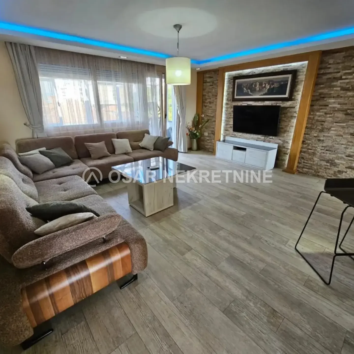 Просторный 3-комнатный дуплекс 155 м² в Забьело, Подгорица