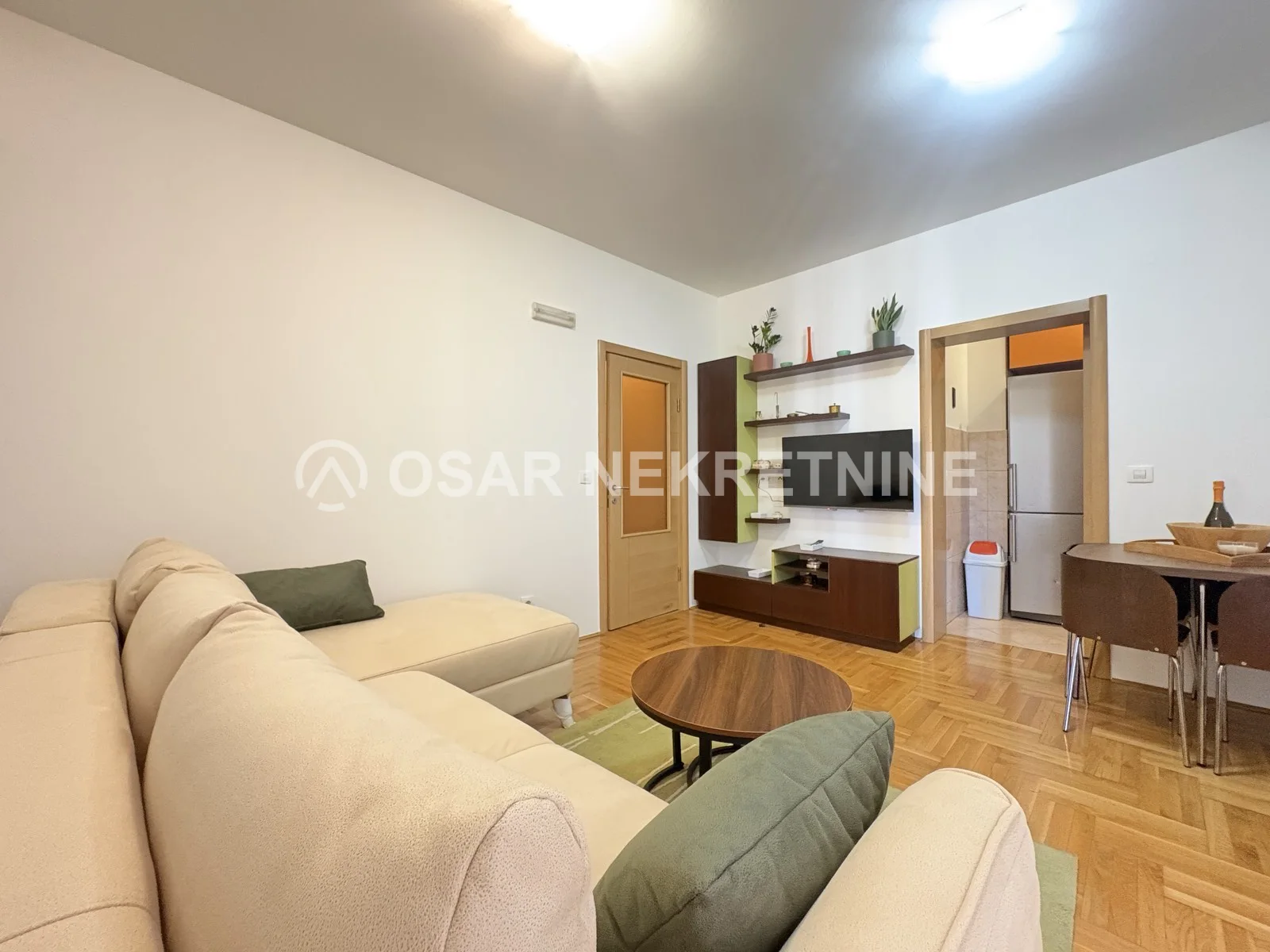 Modern 1-Bedroom Apartment for Rent in Ljubovic, 38 m²