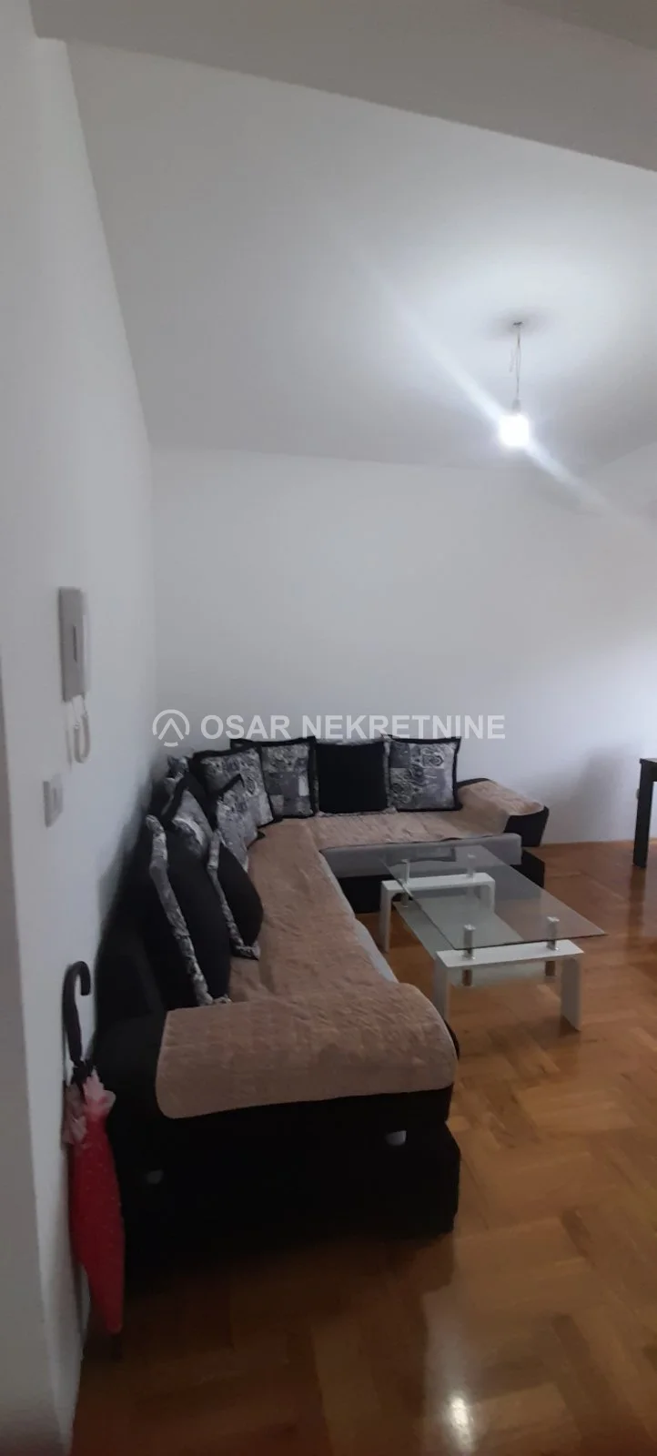 Furnished 1-Bedroom Apartment for Rent in Zabjelo, 46 m²