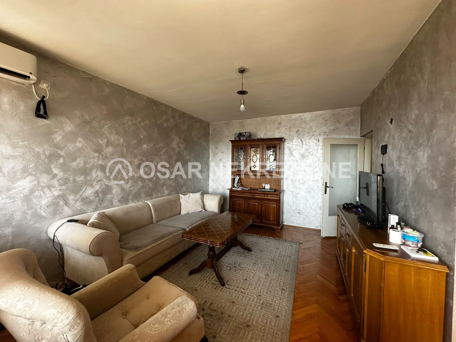 Podgorica, Baston'da Kiralık 57 m² Mobilyalı 1+1 Daire