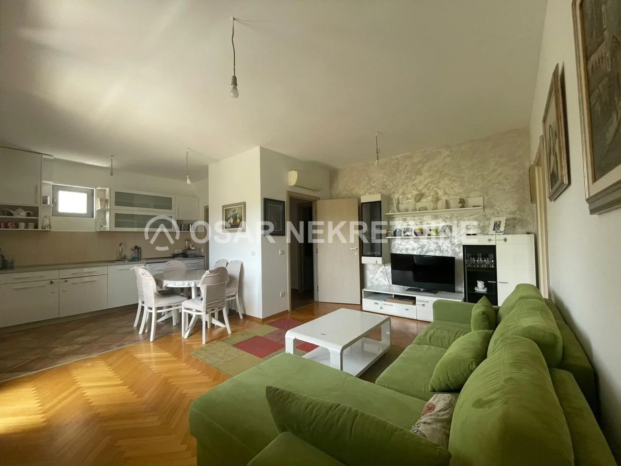 Moderne 1-Zimmer-Wohnung zur Miete in Zagoric, Podgorica