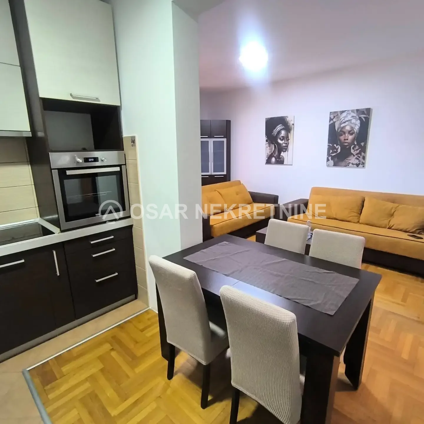 Podgorica, Pobrezje'de 75 m² Eşyalı Kiralık 2+1 Daire