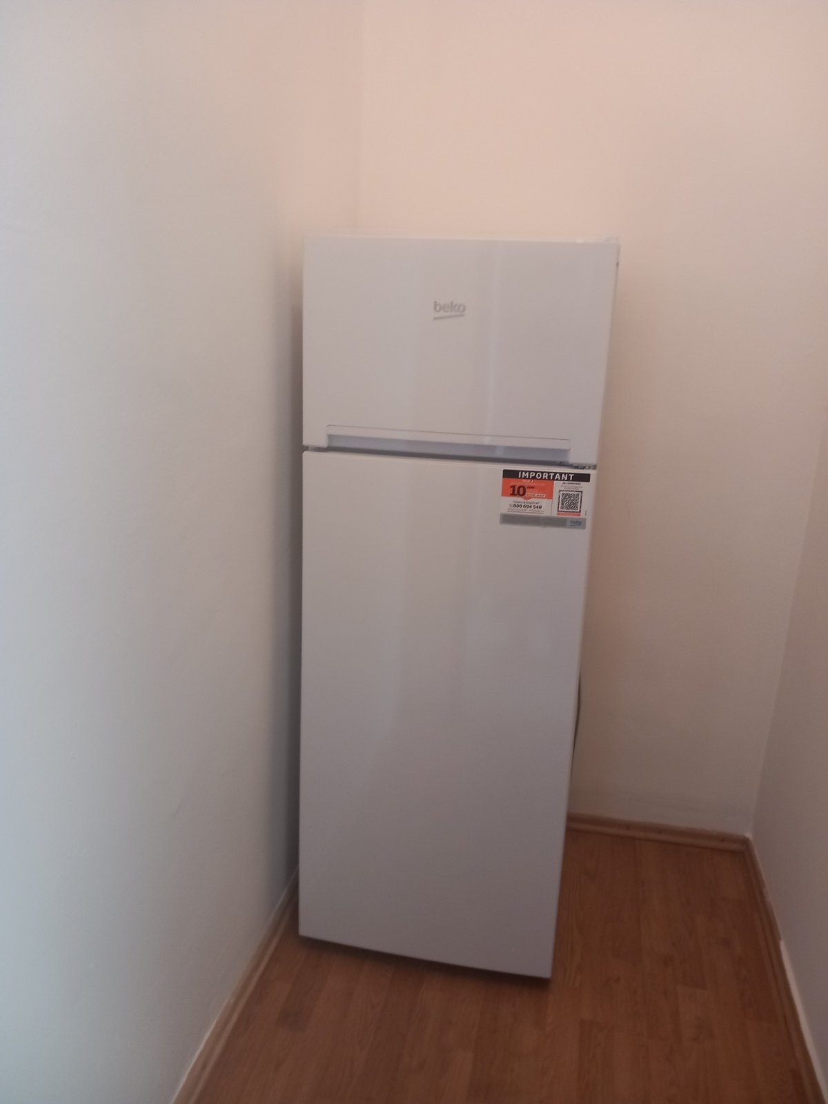 Podgorica _ Stari Aedrom _ Daire _ 1 ODA _ 0. KAT _ Kısmi Eşyalı
