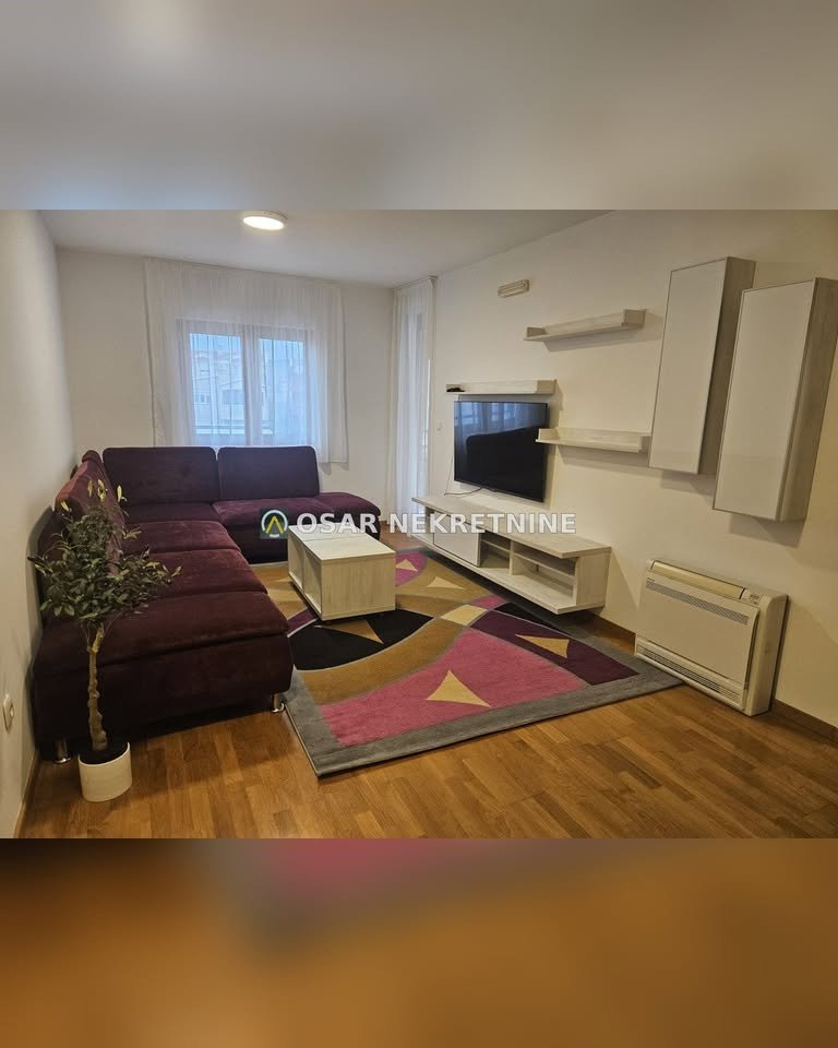 Podgorica _ BAKU _ Daire _ 1 ODA _ 43 m² _ 1. KAT _ Mobilyalı