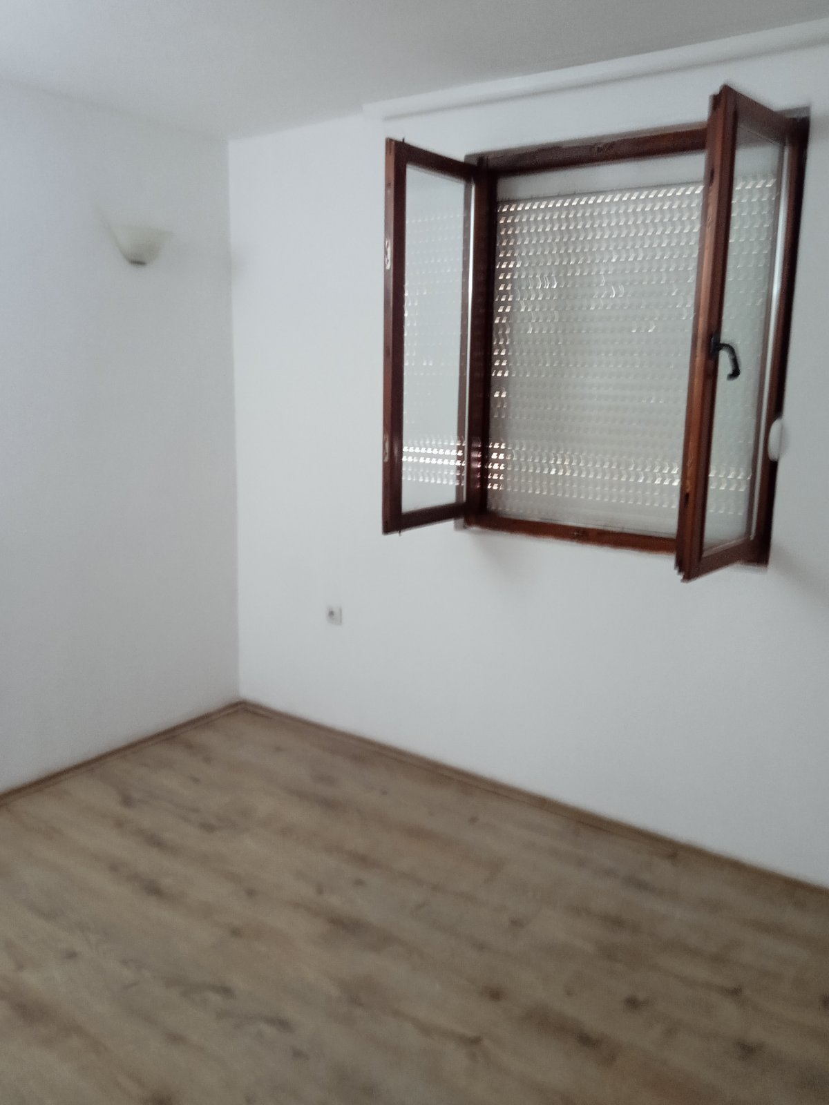 Podgorica _ Masline _ Daire _ 1 ODA _ 45 m² _ Mobilyasız