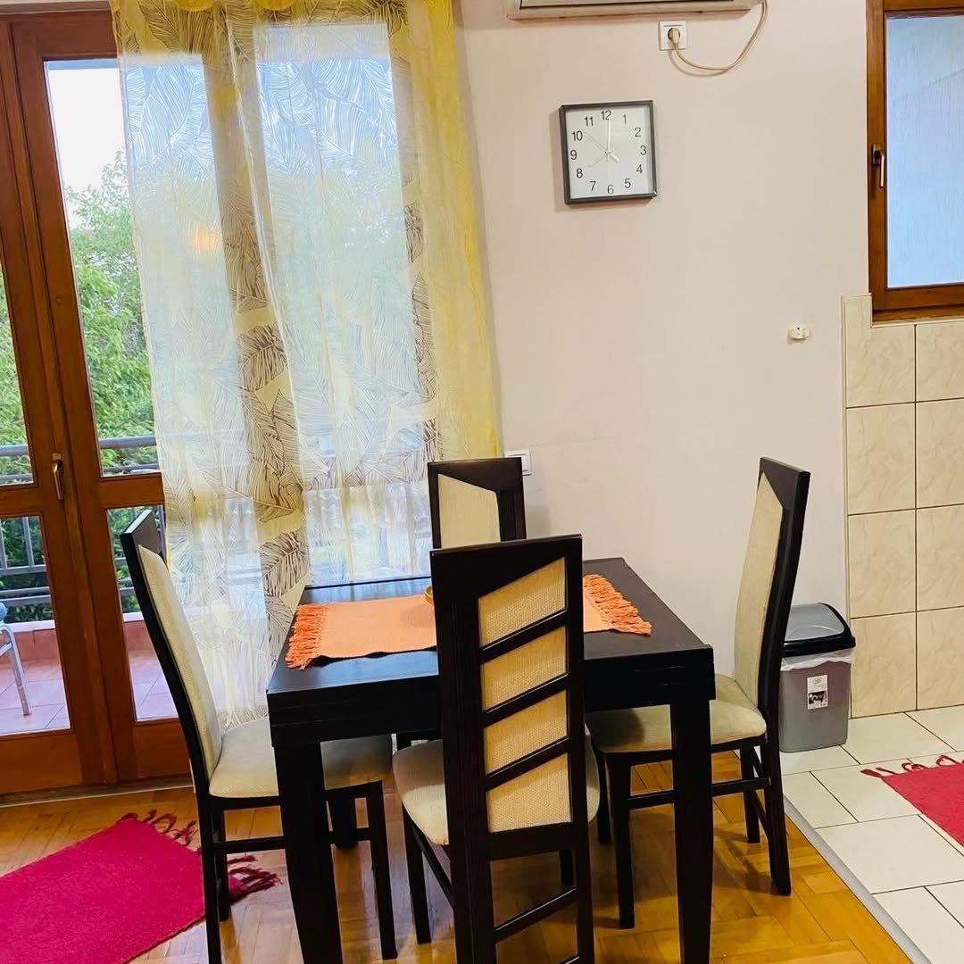 Podgorica _ Zagoric _ Daire _ 1 ODA _ 50 m² _ 1. KAT _ Mobilyalı