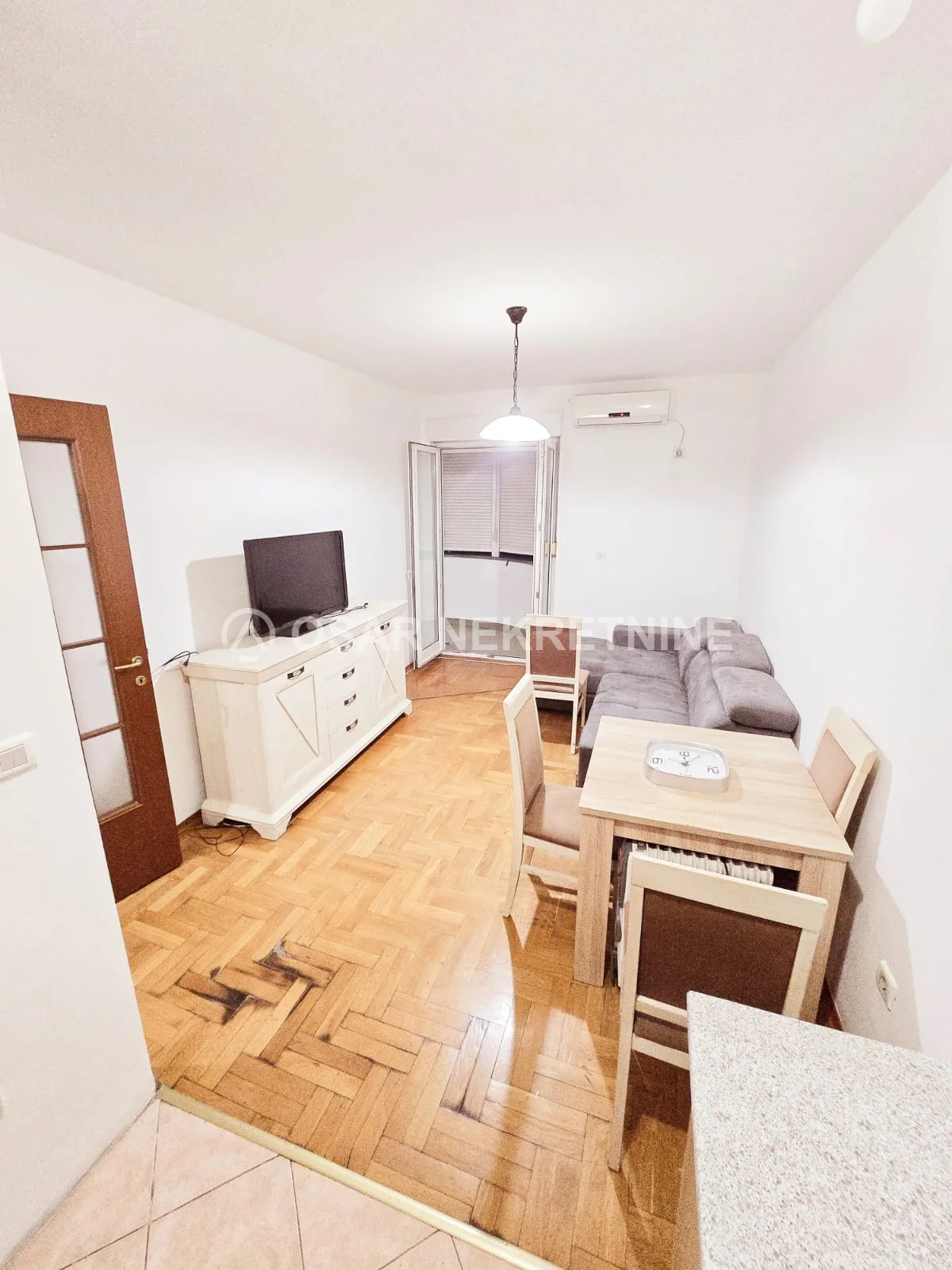 Furnished 1-Bedroom Apartment for Sale in Stari Aerodrom