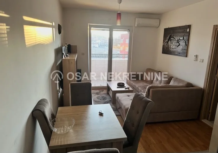 Möblierte 2-Zimmer-Wohnung in Zagoric zu vermieten, 42 m²